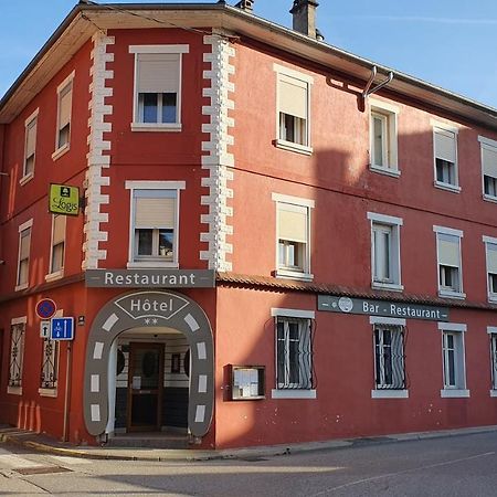 Logis Hotel Du Fer A Cheval Yenne Exterior foto